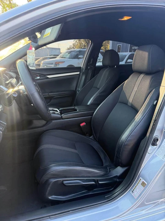 2020 Honda Civic 10th Gen - Image 5 of 13