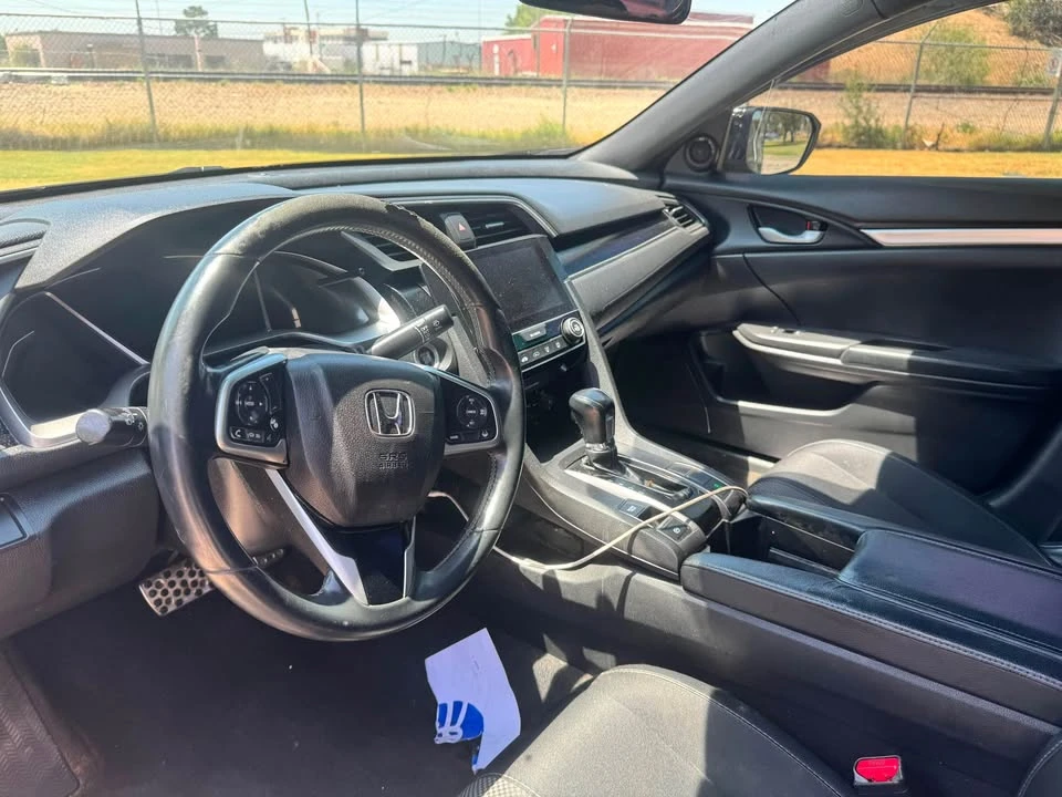 2020 Honda Civic 10th Gen - Image 11 of 12