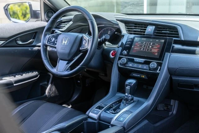 2020 Honda Civic 10th Gen - Image 15 of 31