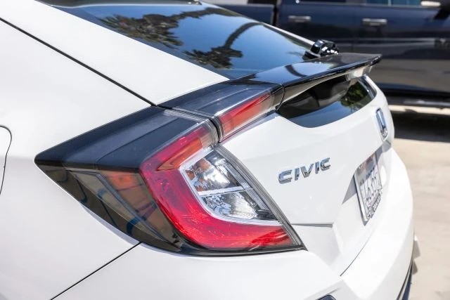 2020 Honda Civic 10th Gen - Image 13 of 31