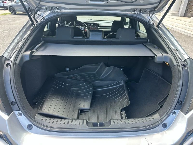 2020 Honda Civic 10th Gen - Image 6 of 12