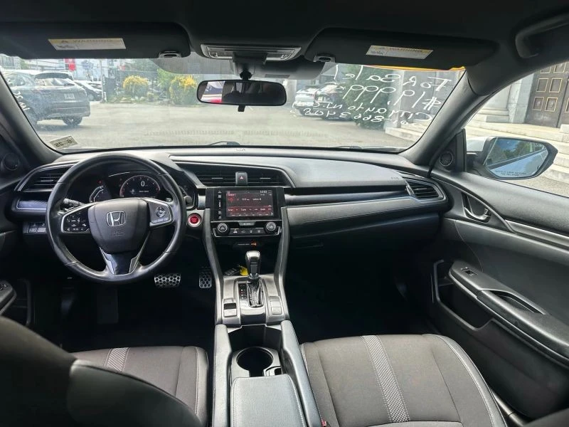 2020 Honda Civic 10th Gen - Image 10 of 12
