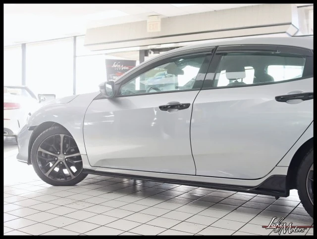 2020 Honda Civic 10th Gen - Image 9 of 12