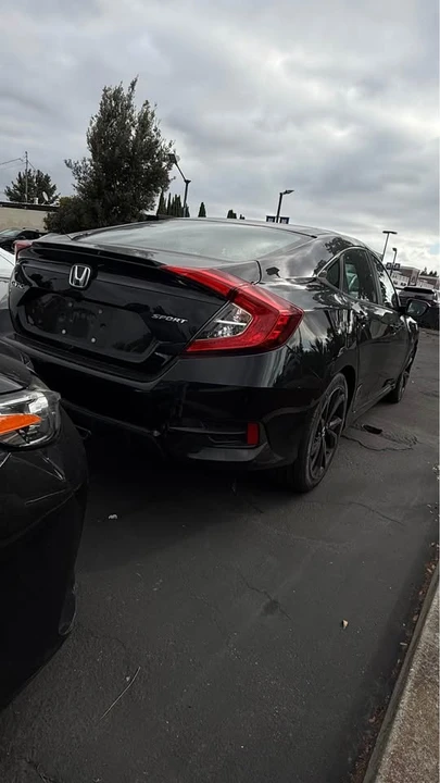 2020 Honda Civic 10th Gen - Image 4 of 6