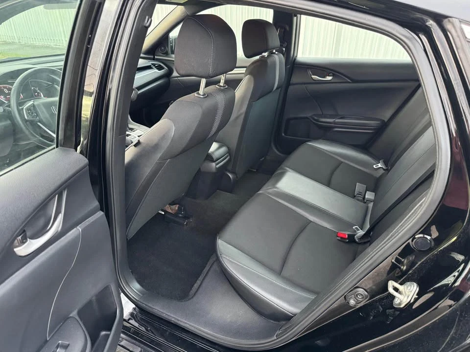 2020 Honda Civic 10th Gen - Image 11 of 15
