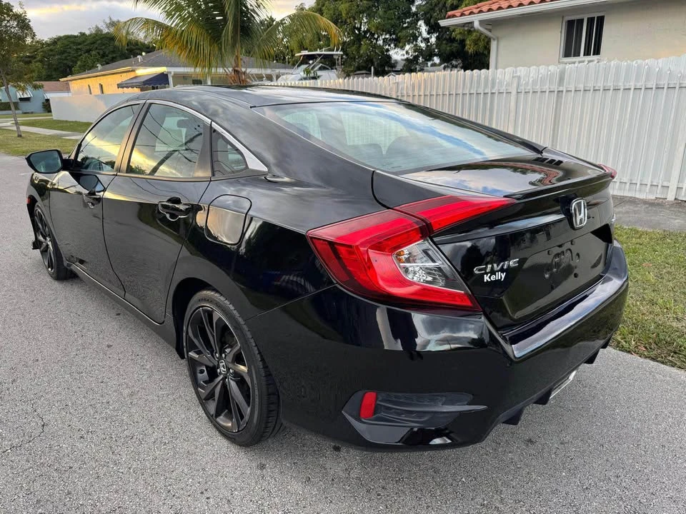 2020 Honda Civic 10th Gen - Image 6 of 15