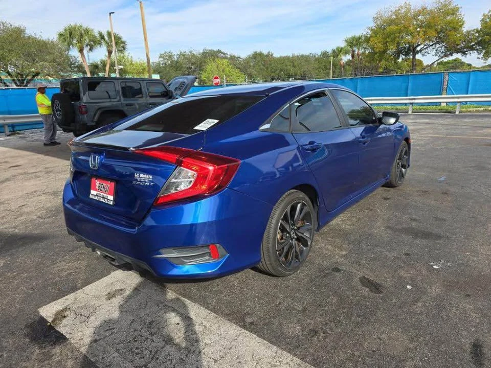 2020 Honda Civic 10th Gen - Image 4 of 9