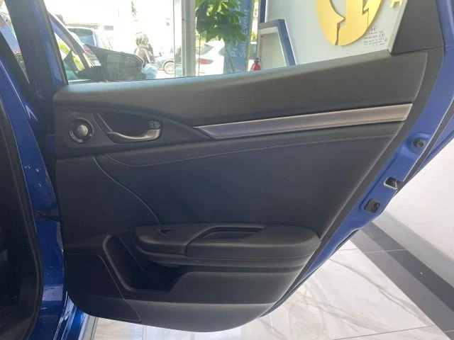 2020 Honda Civic 10th Gen - Image 22 of 31