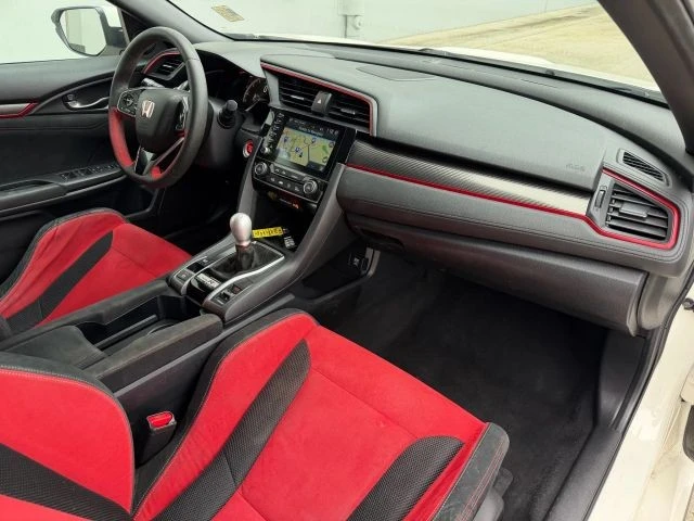 2020 Honda Civic 10th Gen - Image 16 of 21