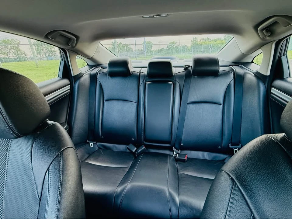 2020 Honda Civic 10th Gen - Image 7 of 10