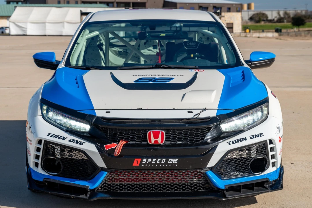 2020 Honda FK8 Civic Type R - Image 2 of 31