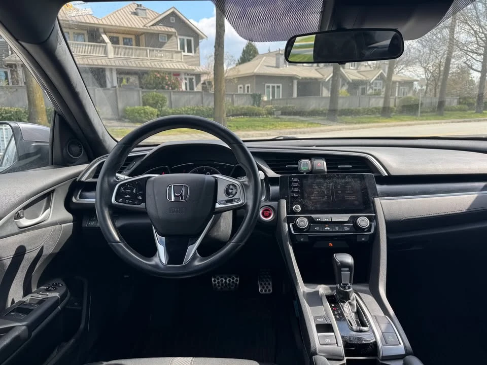 2020 Honda Civic 10th Gen - Image 8 of 11