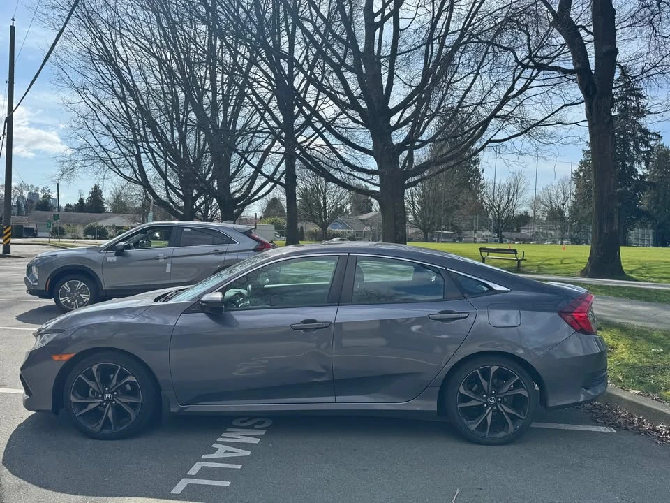 2020 Honda Civic 10th Gen - Image 3 of 11