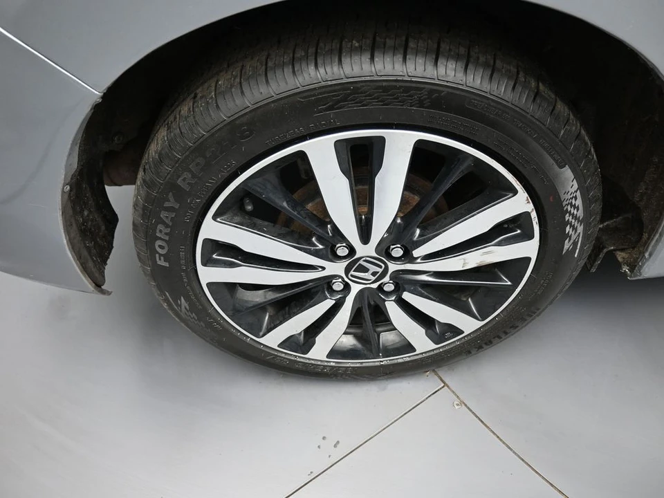 2020 Honda Fit - Image 12 of 21