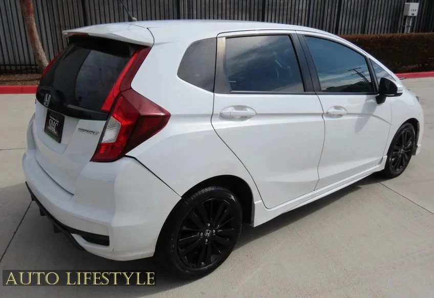 2020 Honda Fit - Image 7 of 31