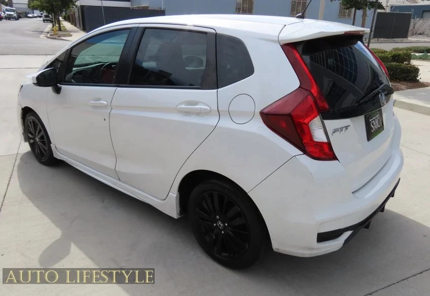 2020 Honda Fit - Image 6 of 31