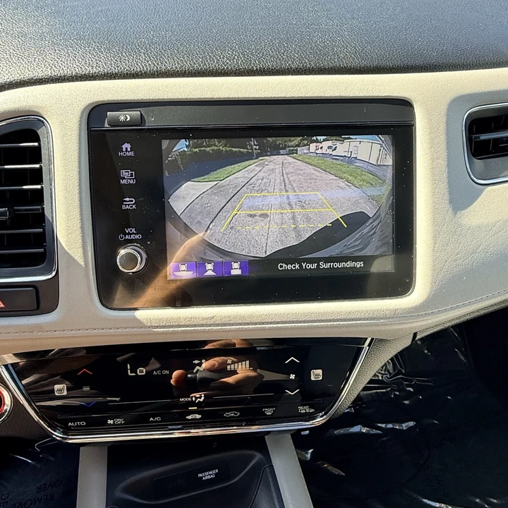 2020 Honda HR-V 2nd Gen - Image 19 of 28
