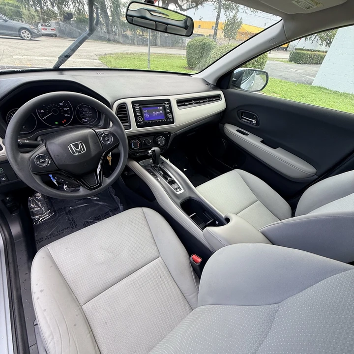 2020 Honda HR-V 2nd Gen - Image 8 of 17