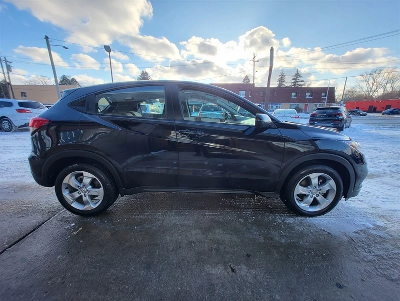 2020 Honda HR-V 2nd Gen - Image 8 of 17