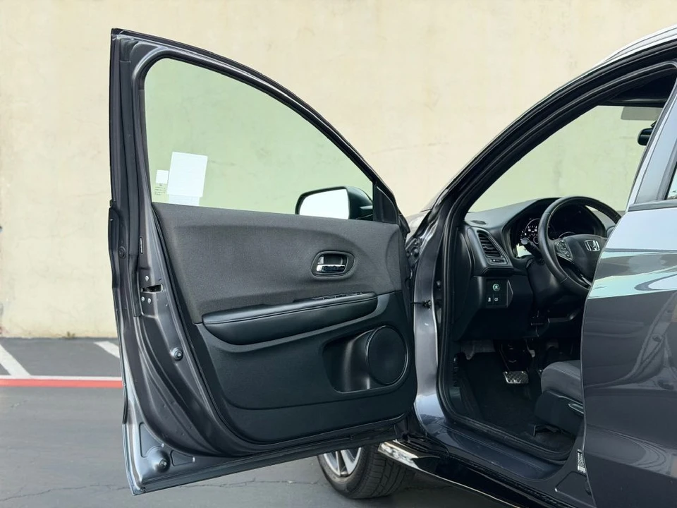 2020 Honda HR-V 2nd Gen - Image 11 of 21