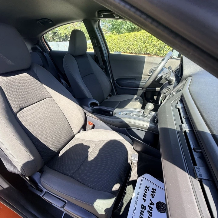 2020 Honda HR-V 2nd Gen - Image 12 of 18