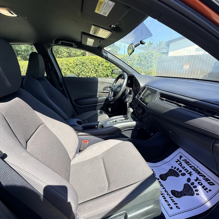 2020 Honda HR-V 2nd Gen - Image 9 of 18