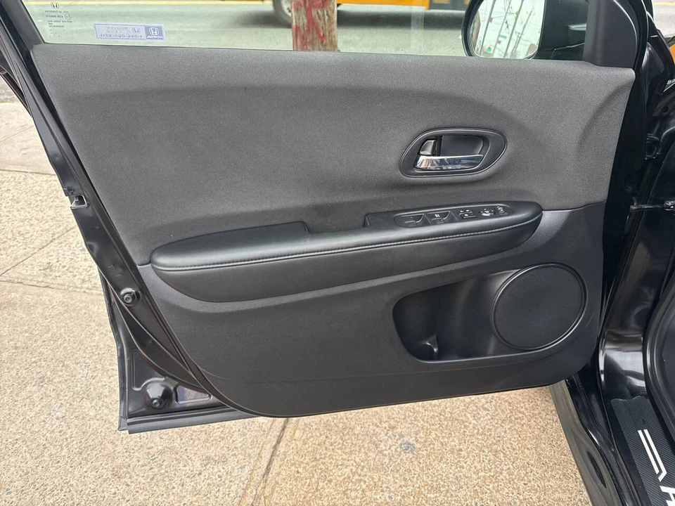 2020 Honda HR-V 2nd Gen - Image 8 of 21