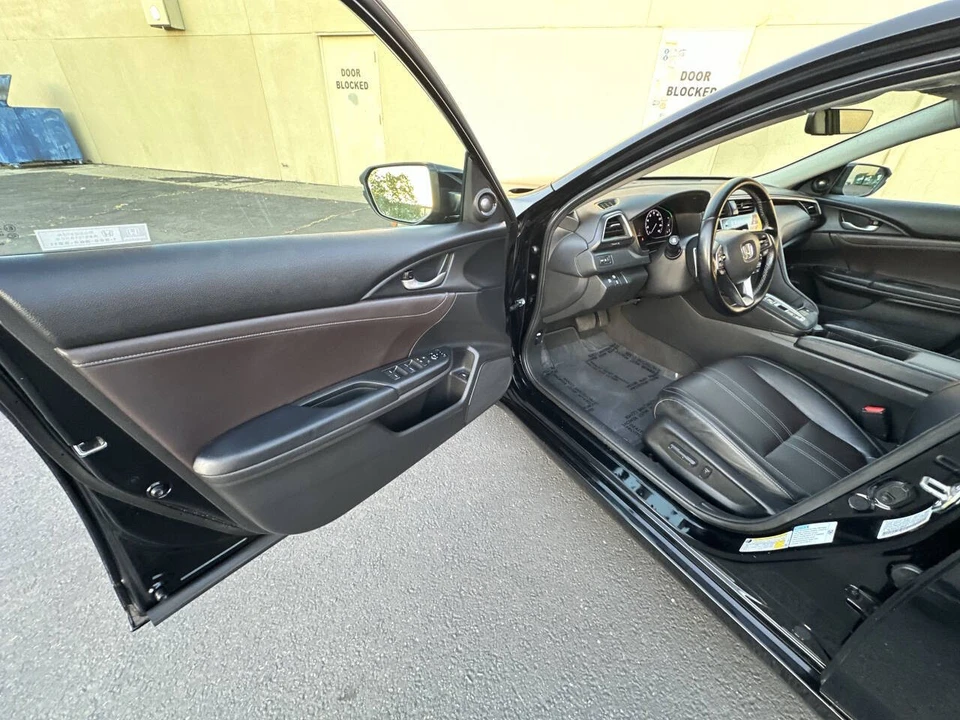 2020 Honda Insight 3rd Gen - Image 15 of 21