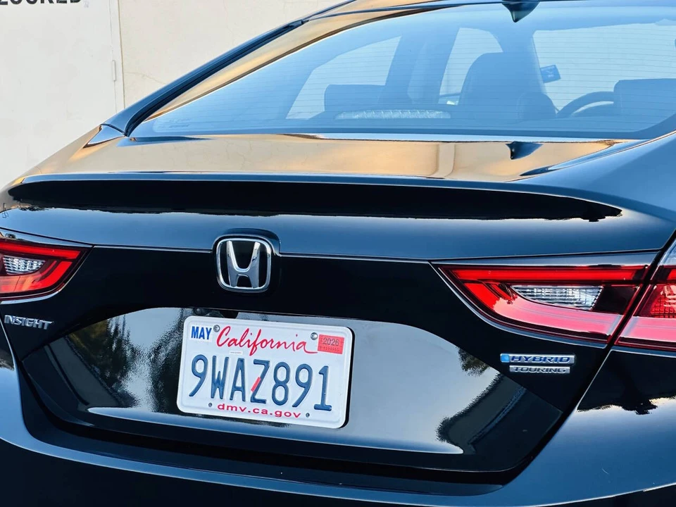 2020 Honda Insight 3rd Gen - Image 10 of 21