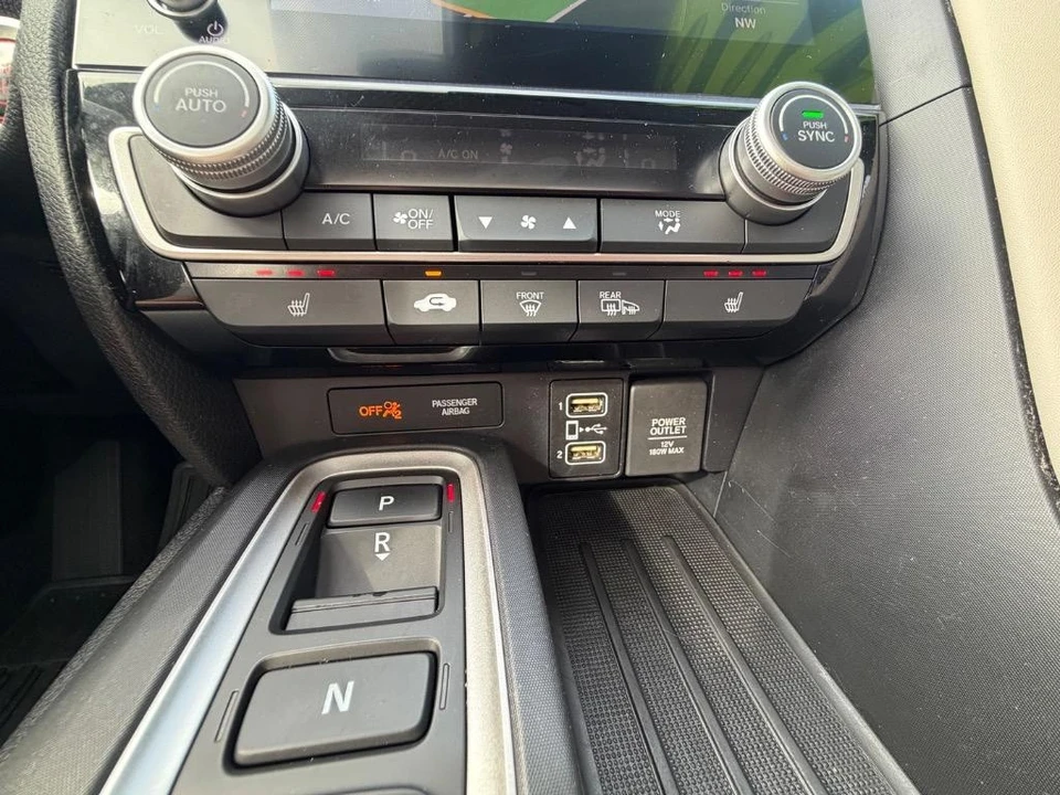 2020 Honda Insight 3rd Gen - Image 16 of 21