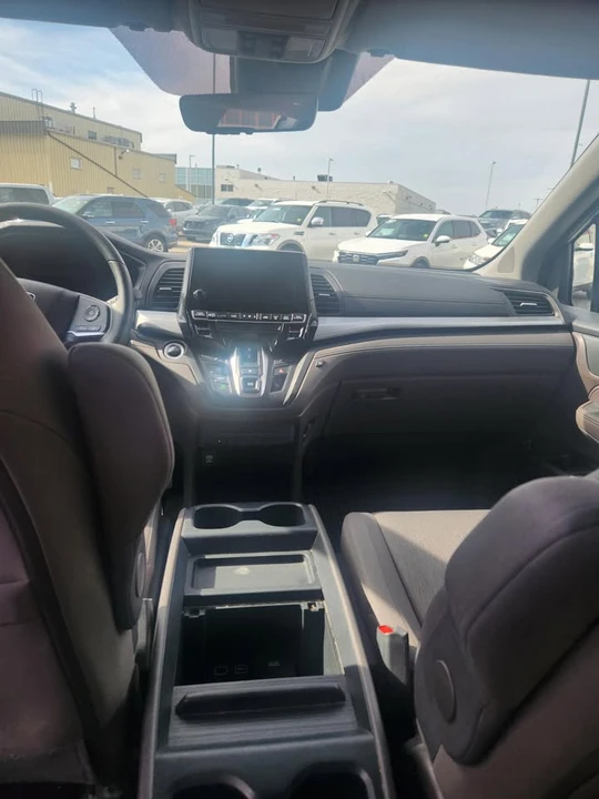 2020 Honda Odyssey - Image 9 of 15