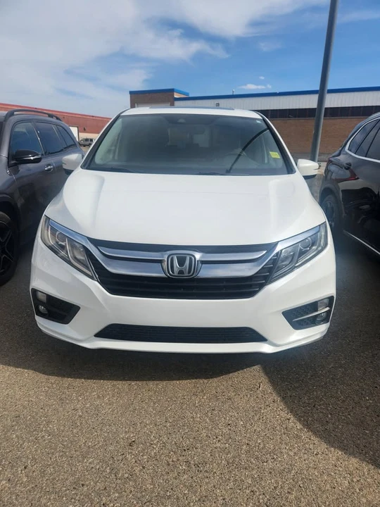 2020 Honda Odyssey - Image 2 of 15
