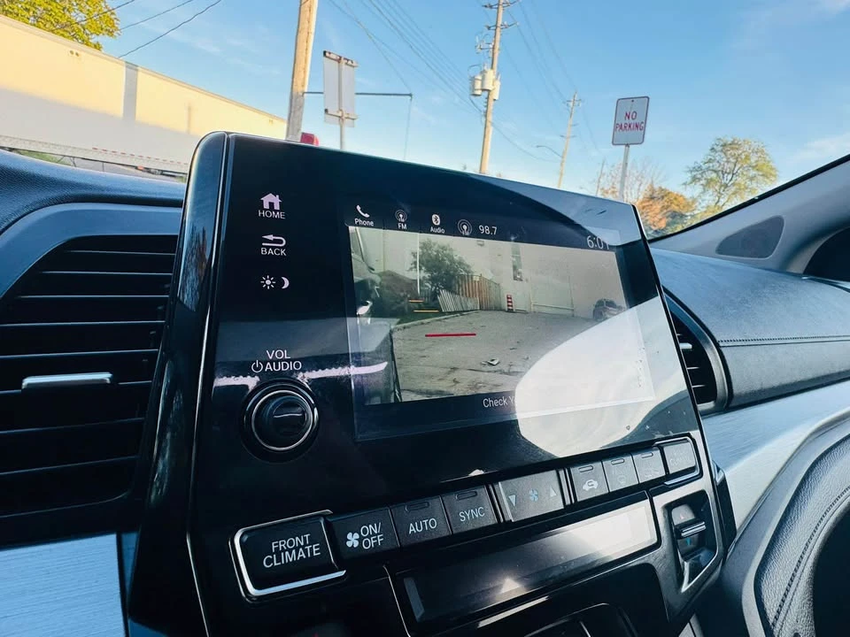 2020 Honda Odyssey - Image 17 of 20