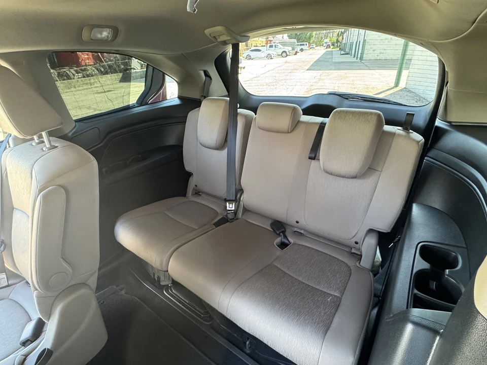 2020 Honda Odyssey - Image 20 of 21