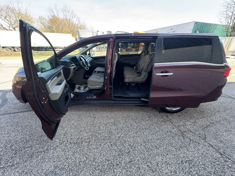 2020 Honda Odyssey - Image 8 of 21