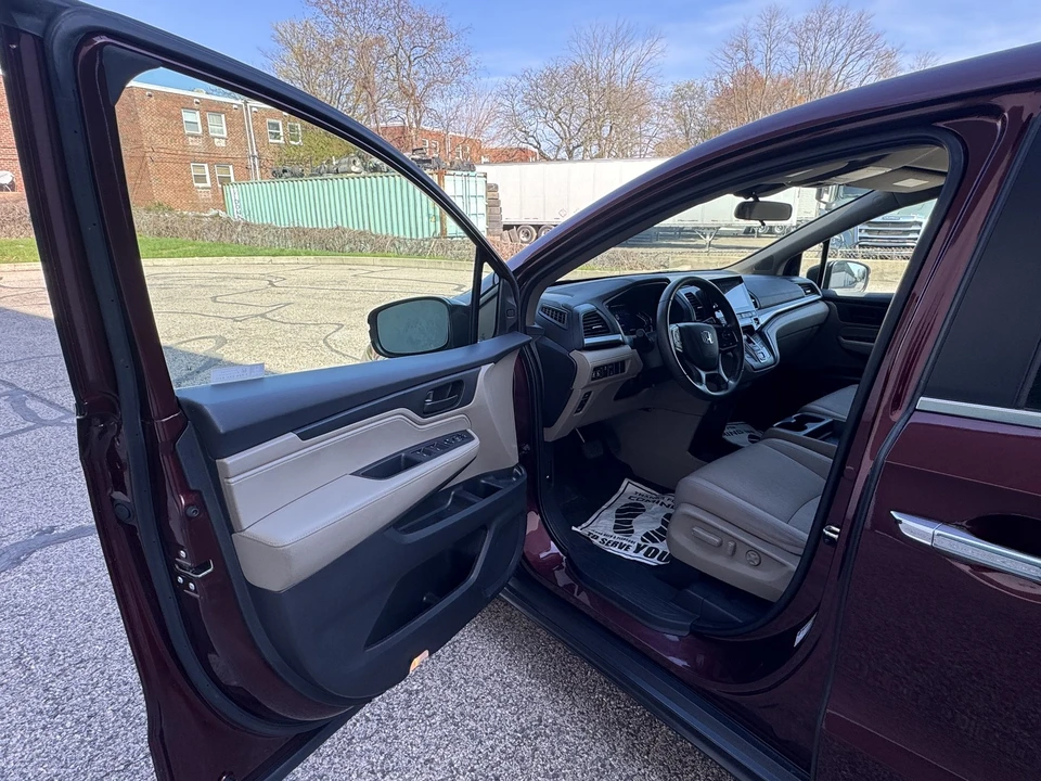 2020 Honda Odyssey - Image 7 of 21