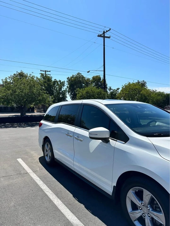 2020 Honda Odyssey - Image 3 of 11