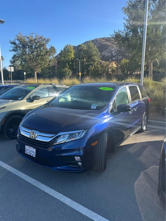2020 Honda Odyssey - Image 2 of 3