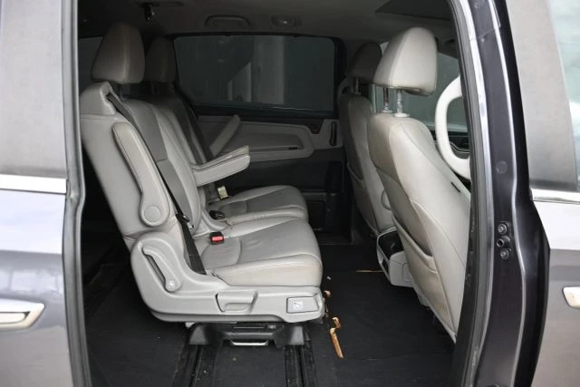 2020 Honda Odyssey - Image 19 of 21