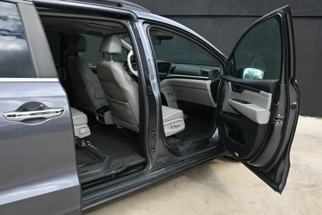 2020 Honda Odyssey - Image 10 of 21