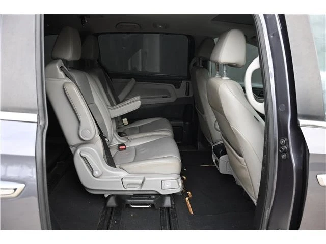 2020 Honda Odyssey - Image 19 of 21