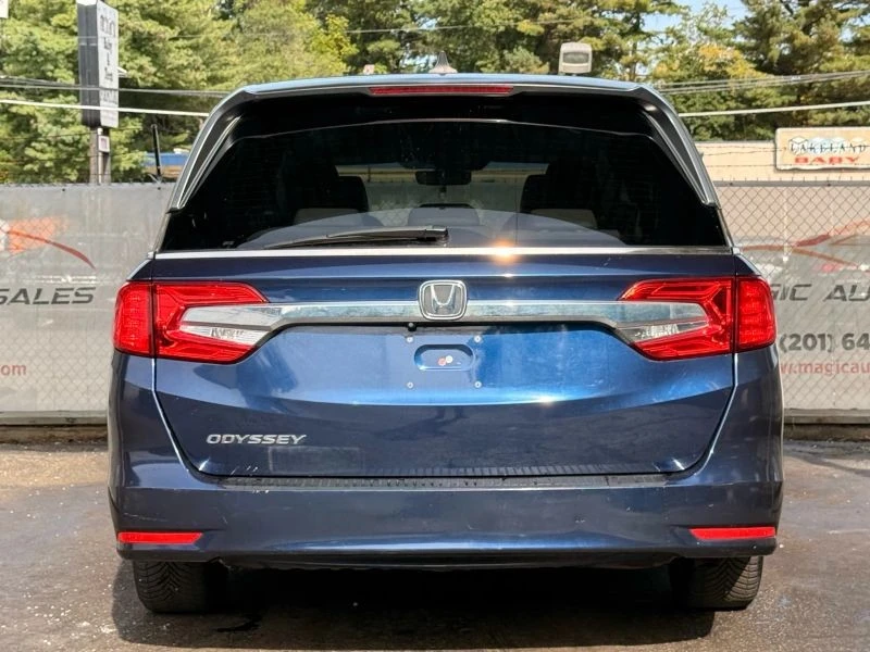 2020 Honda Odyssey - Image 10 of 12