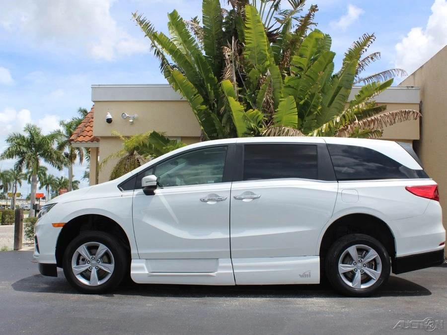 2020 Honda Odyssey - Image 7 of 12