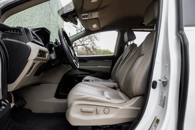 2020 Honda Odyssey - Image 4 of 21