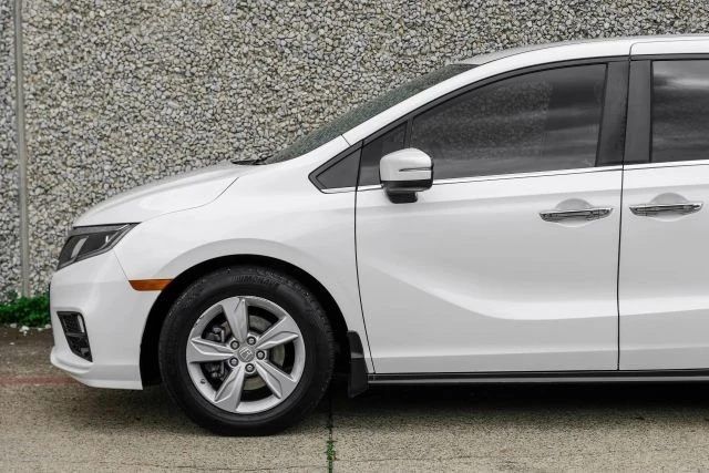 2020 Honda Odyssey - Image 13 of 21