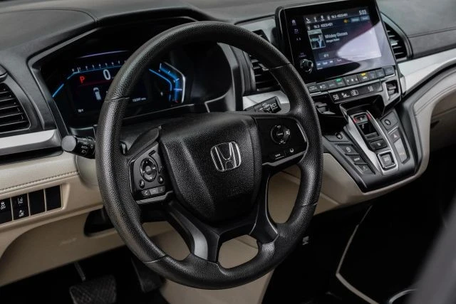 2020 Honda Odyssey - Image 18 of 21