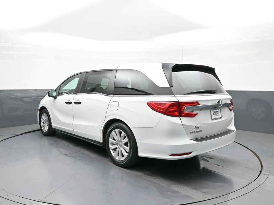 2020 Honda Odyssey - Image 8 of 21
