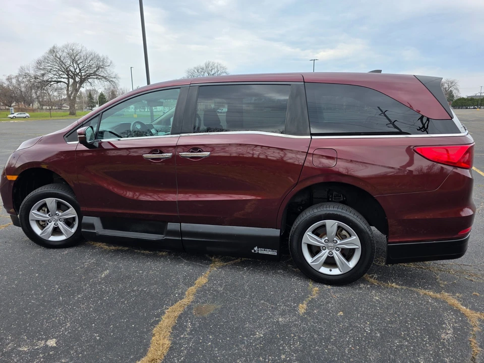 2020 Honda Odyssey - Image 8 of 21