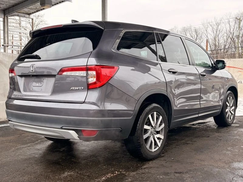 2020 Honda Pilot 3rd Gen - Image 9 of 12