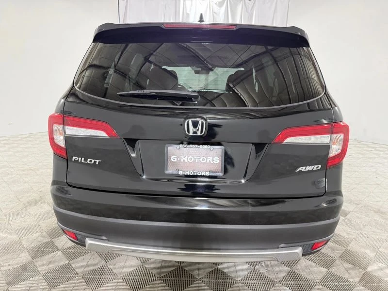 2020 Honda Pilot 3rd Gen - Image 9 of 12